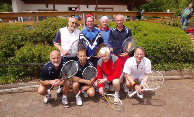 Tennis Steinberger Auswaertssieg Mai 2015
