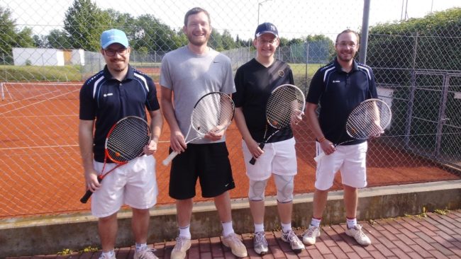Tennis Unentschieden Landau Juni 2015