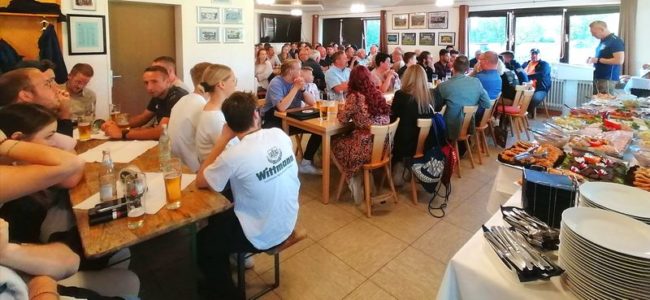 Bild1 Sportheimbesuch