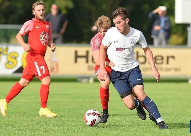 8CB0D421 062E 44C4 88CD 818EFEE58C37