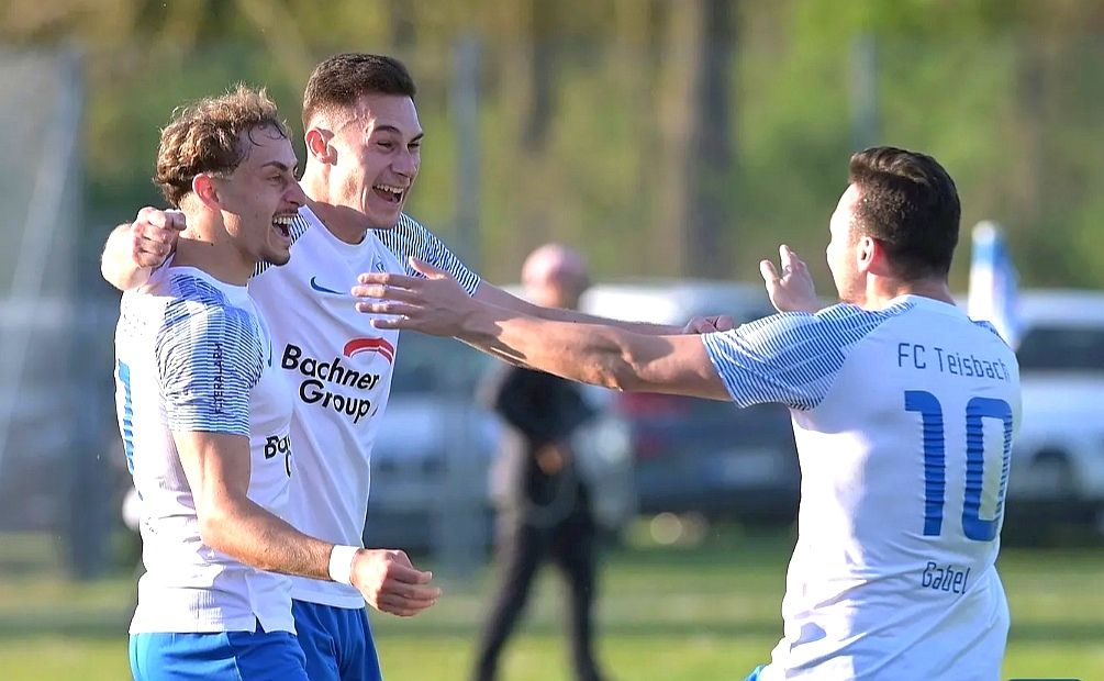 FC Teisbach erobert Tabellenspitze 